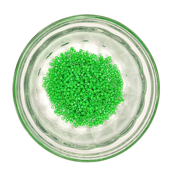 Duracoat Opaque Fiji Green Delica Seed Beads Size 11 184126