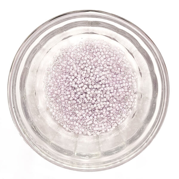 Lined Pale Lavender Delica beads size 11 184080