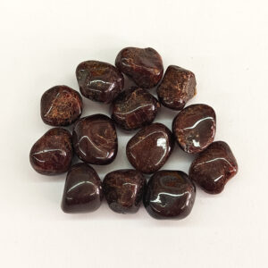 Tumbled Garnet Medium