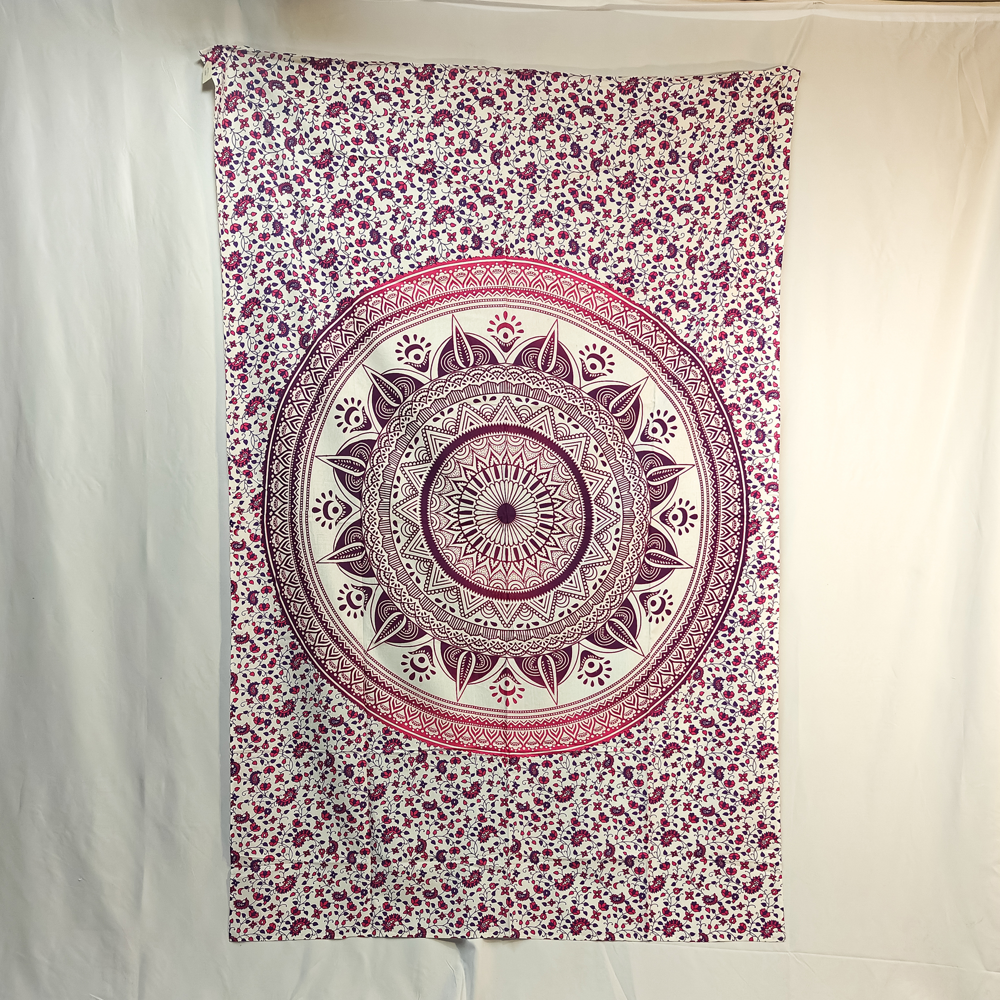 Mandala With Gradient Pink Single