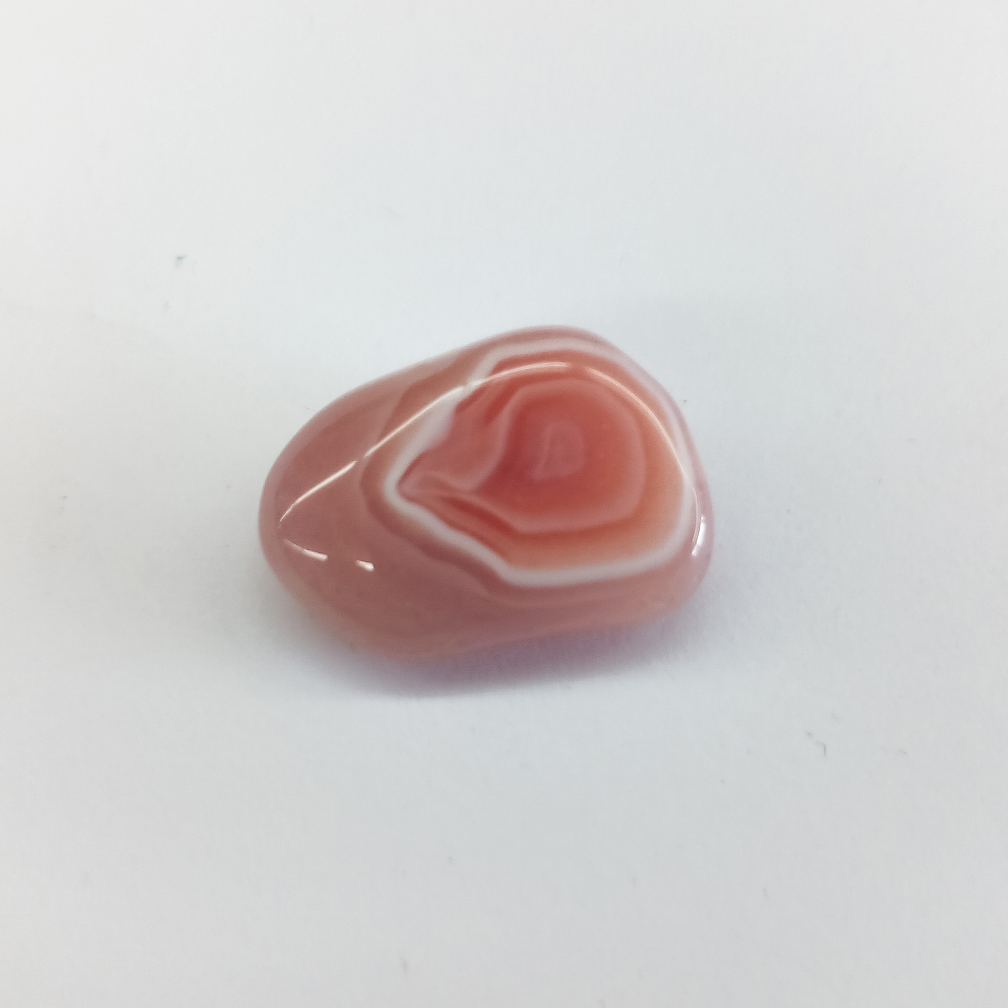 Tumbled Apricot Agate Single